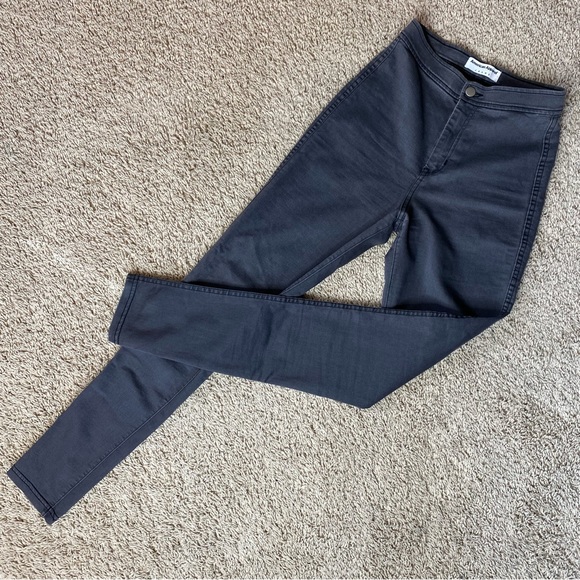 American Apparel Easy Jean, High Waisted, Gray, Small - Picture 3 of 7